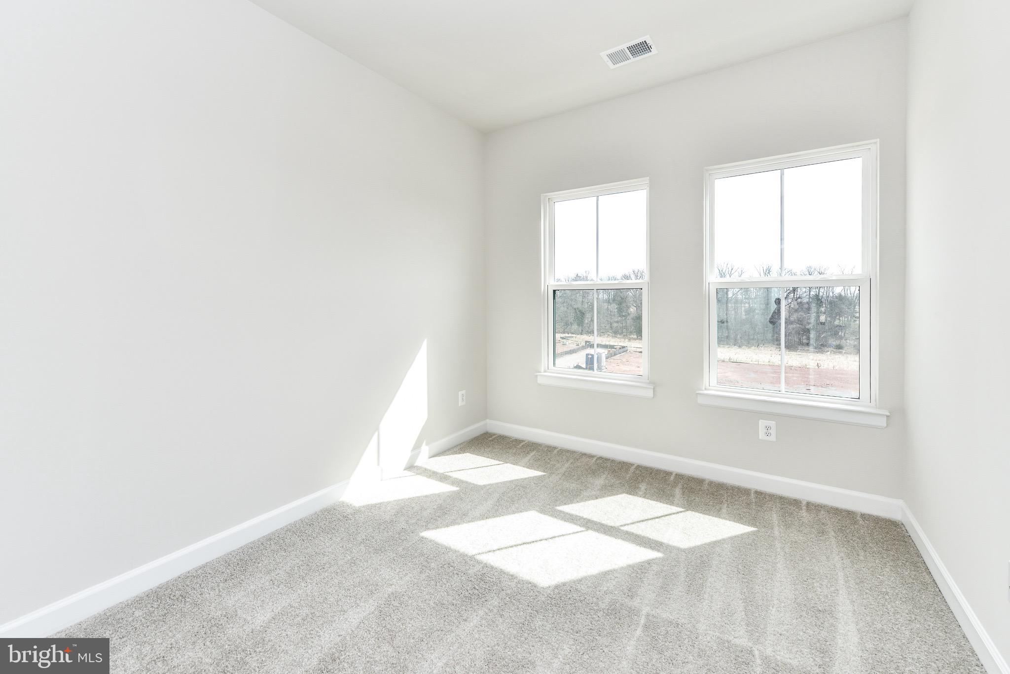 22353 Exe Square Ashburn, VA 20148 - Photo 29 of 38