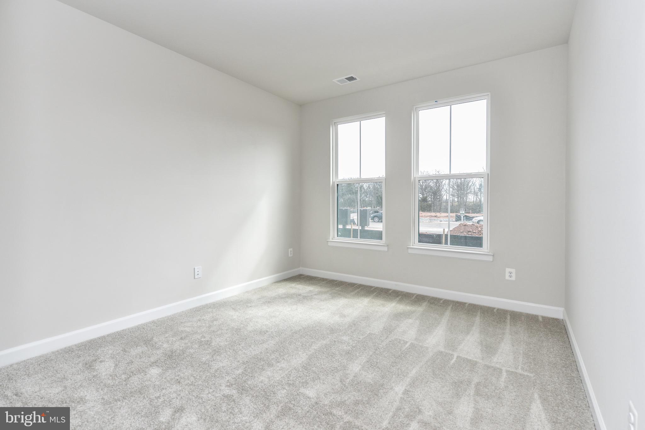 22353 Exe Square Ashburn, VA 20148 - Photo 35 of 38