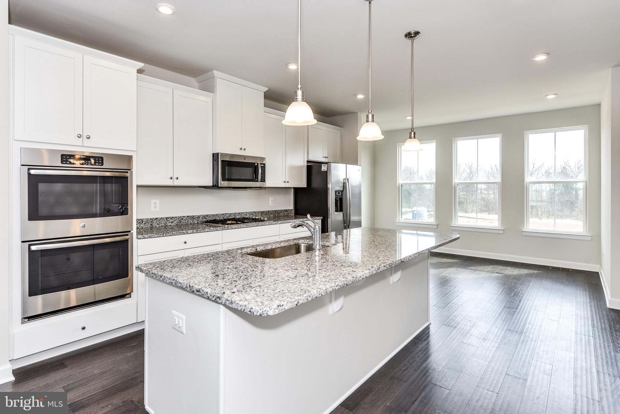 22353 Exe Square Ashburn, VA 20148 - Photo 4 of 38