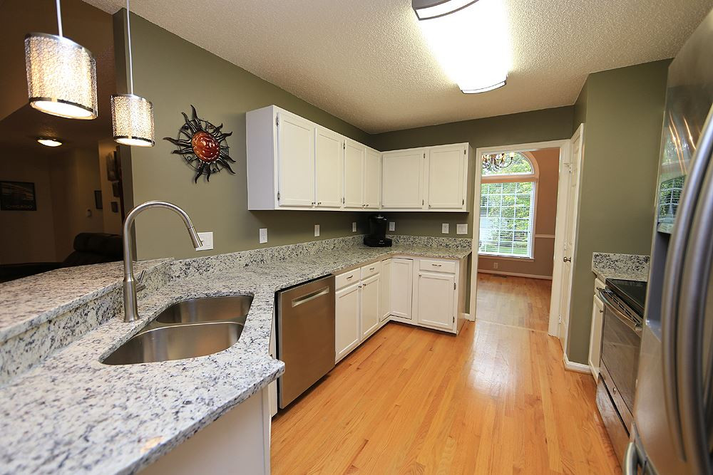 8705 Attingham Drive Raleigh, NC 27615 - Photo 11 of 30 KITCHEN
