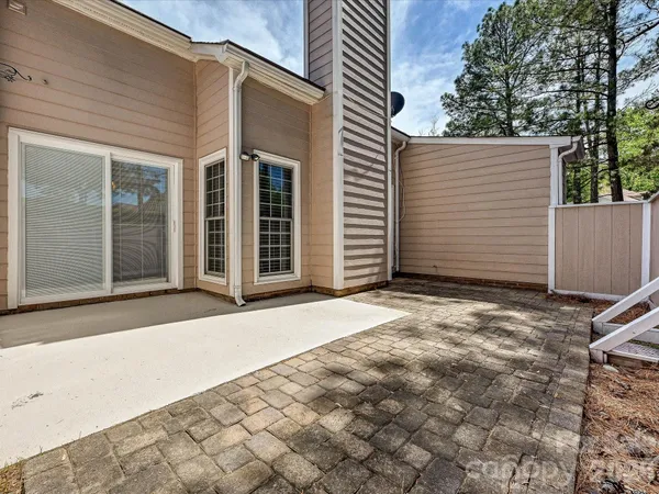 $275,000 | 6816 Copernicus Circle, Charlotte, NC 28226