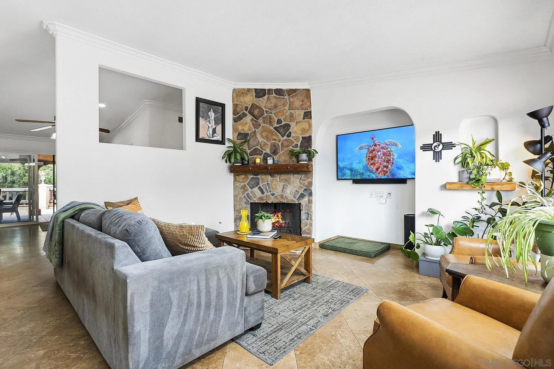 2551 Buena Rosa Fallbrook, CA 92028 - Photo 6 of 51 Gallery Image 6