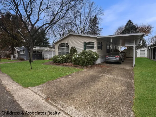 $110,000 | 5527 Goldfinch Drive Northeast, Belmont, MI 49306