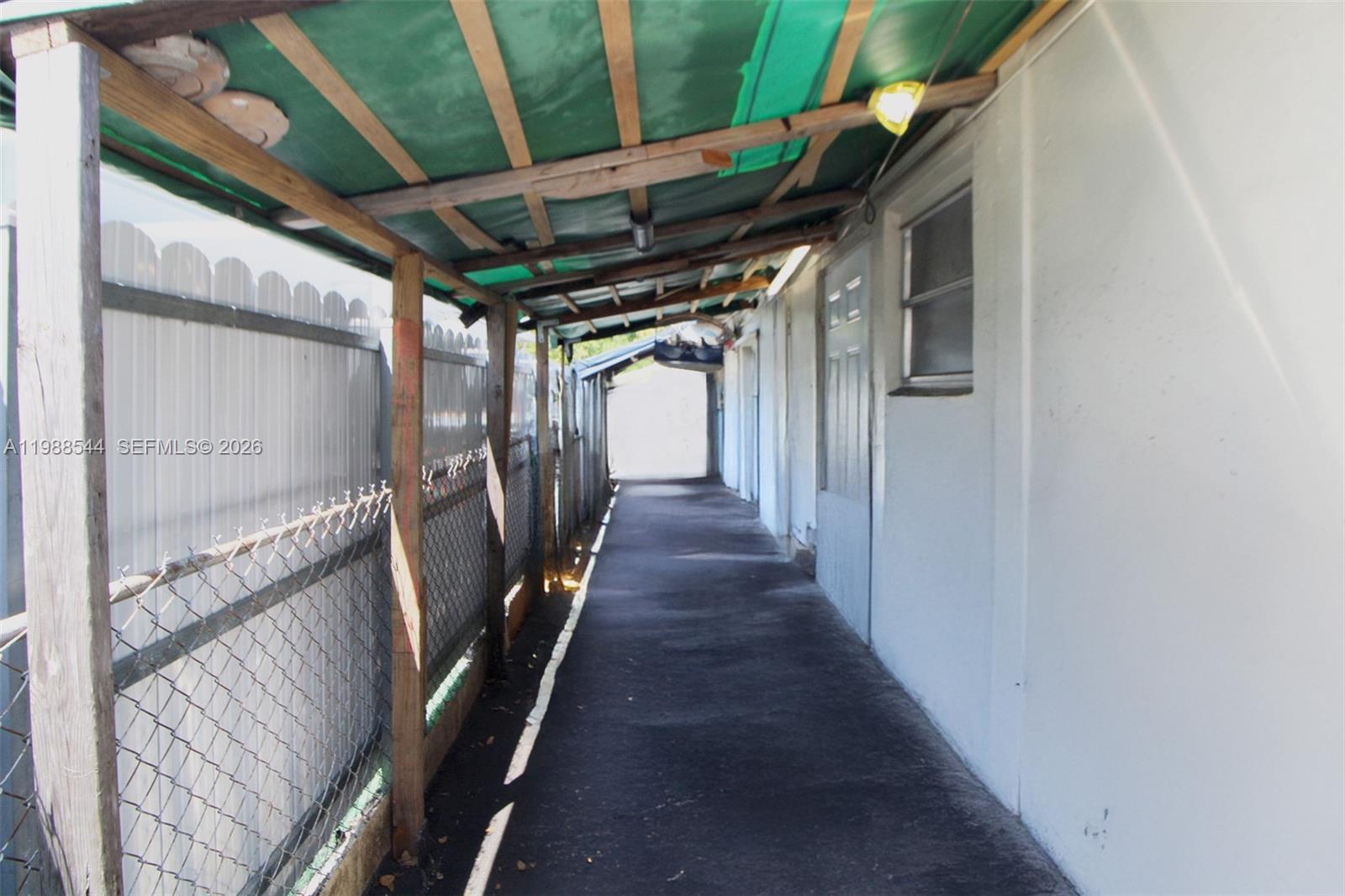 2900 Northwest 95th Street Miami, FL 33147 - Photo 26 of 48