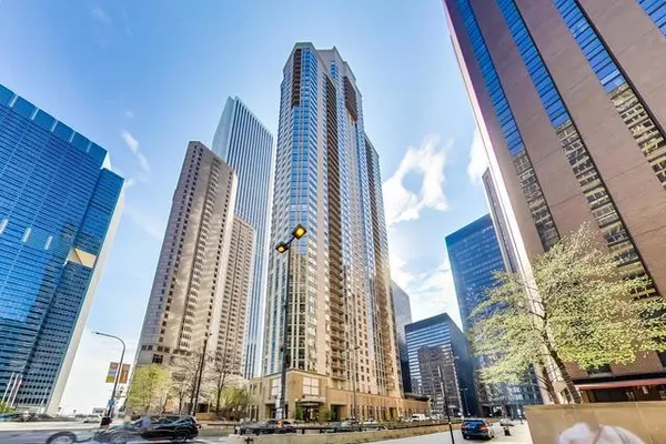 $273,000 | 222 North Columbus Drive, Unit 3805, Chicago, IL 60601