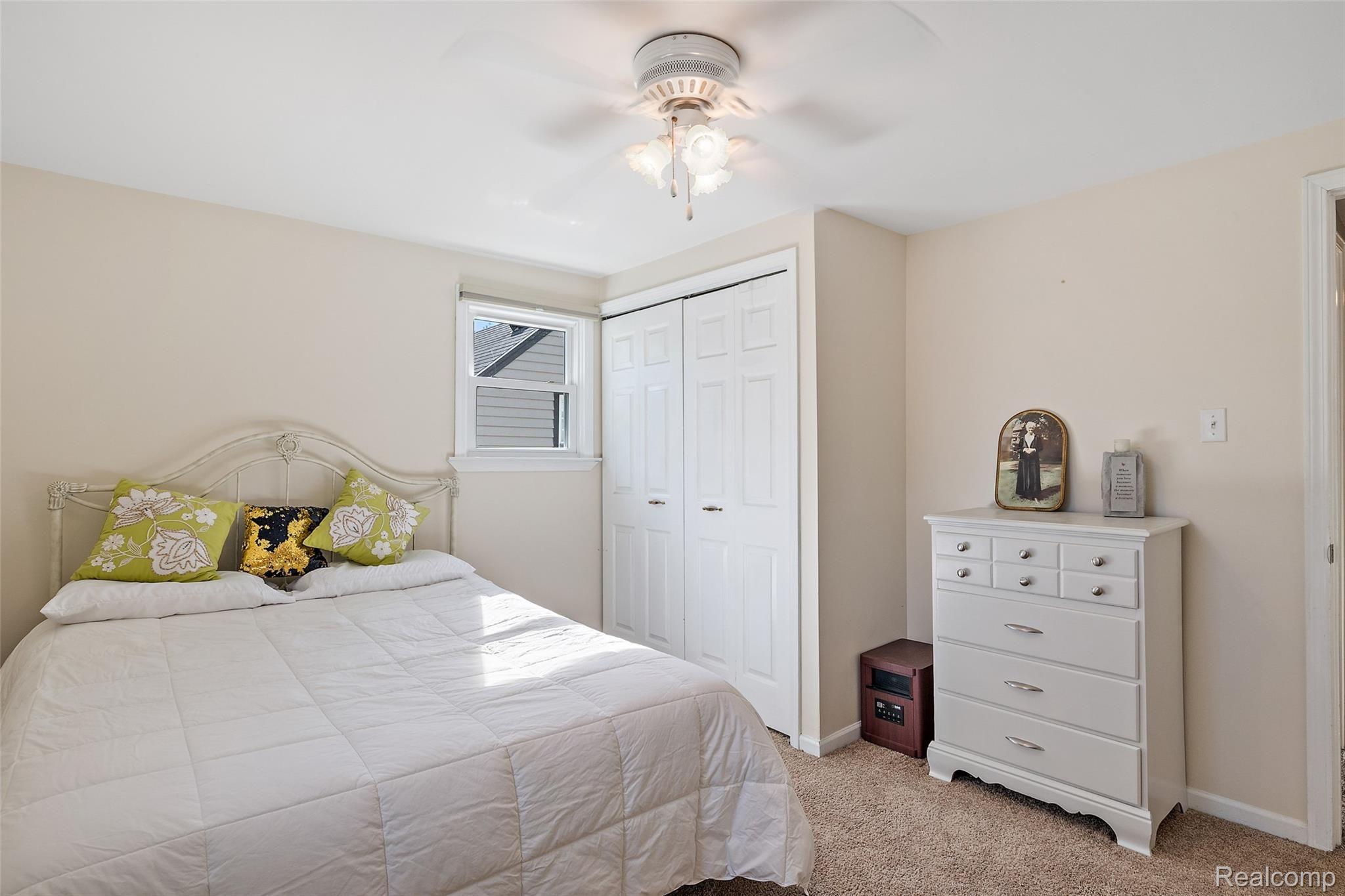 2392 Columbia Road Berkley, MI 48072 - Photo 47 of 55 2392 Columbia Rd-47.jpg