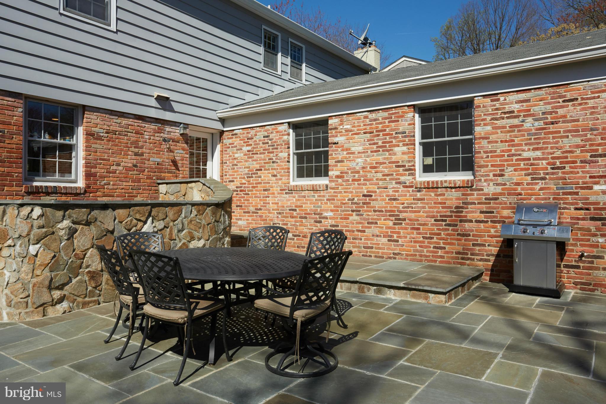 6221 Redwing Road Bethesda, MD 20817 - Photo 25 of 26 Exterior (Rear)