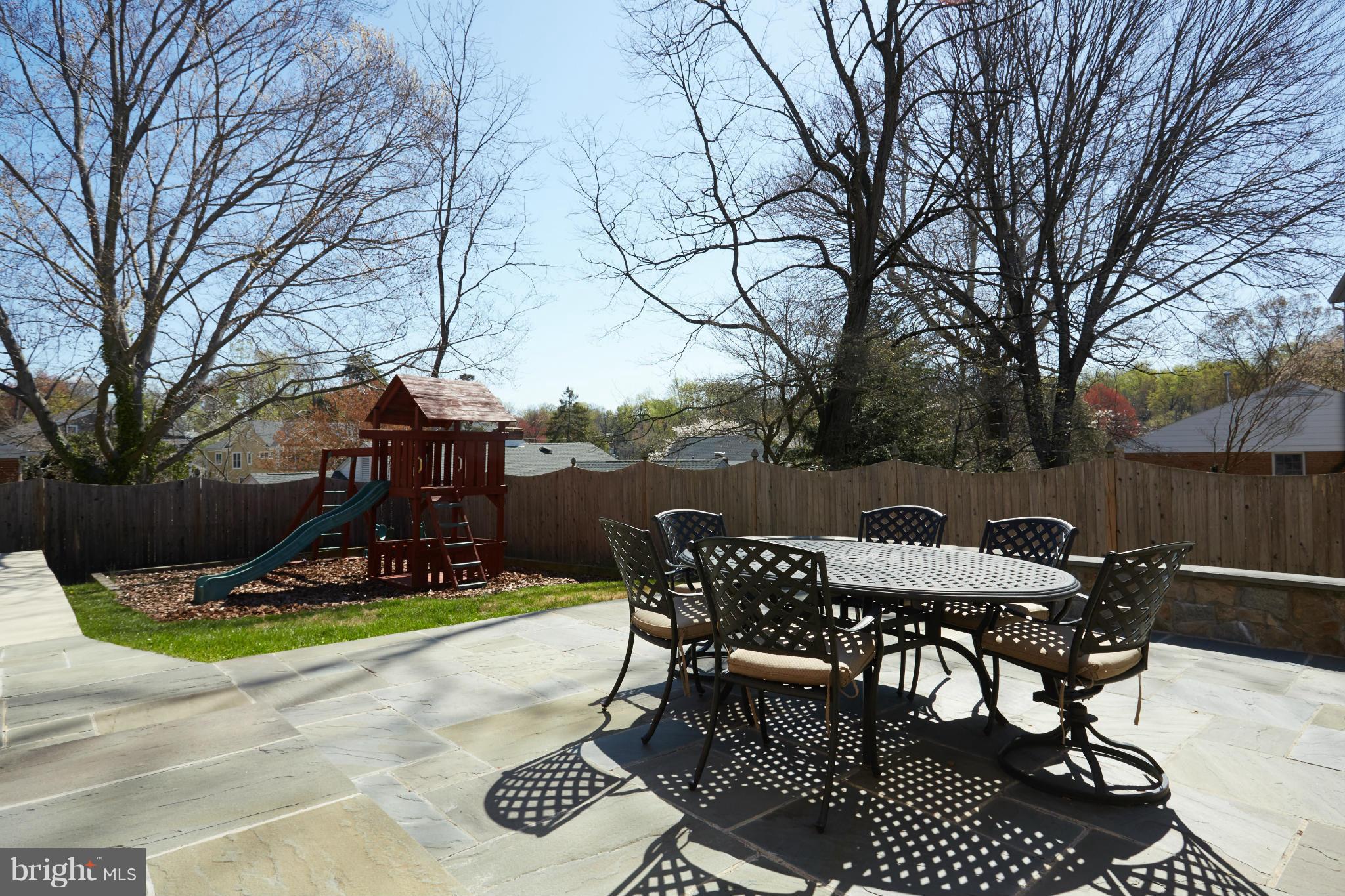6221 Redwing Road Bethesda, MD 20817 - Photo 26 of 26 Exterior (Rear)