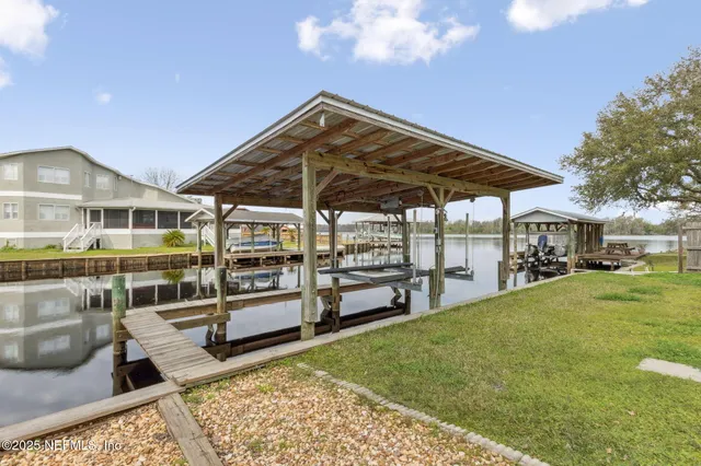 a view of a terrace with sitting area