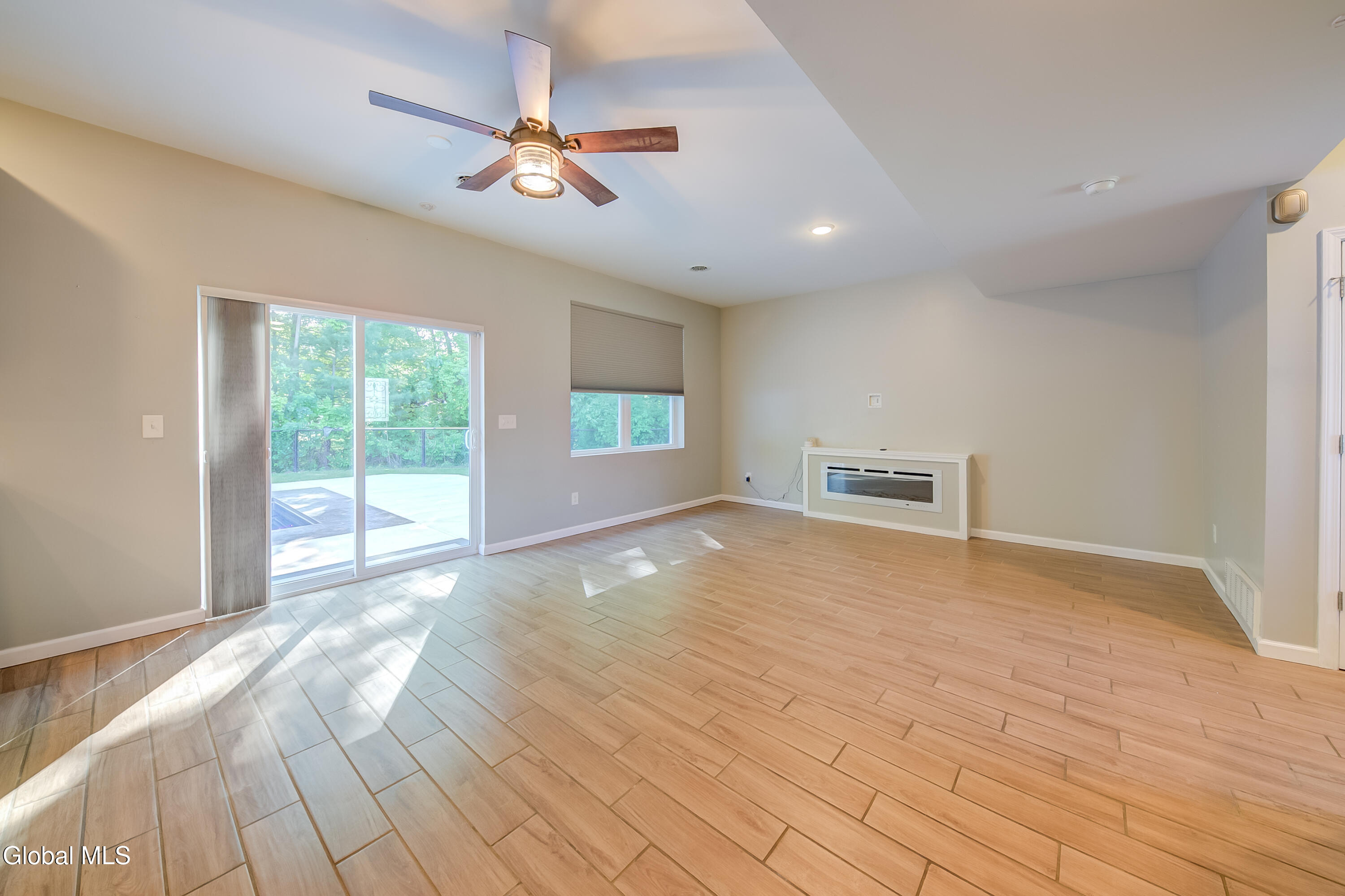 50 B Werner Road Halfmoon, NY 12065 - Photo 10 of 47 50B Werner-59