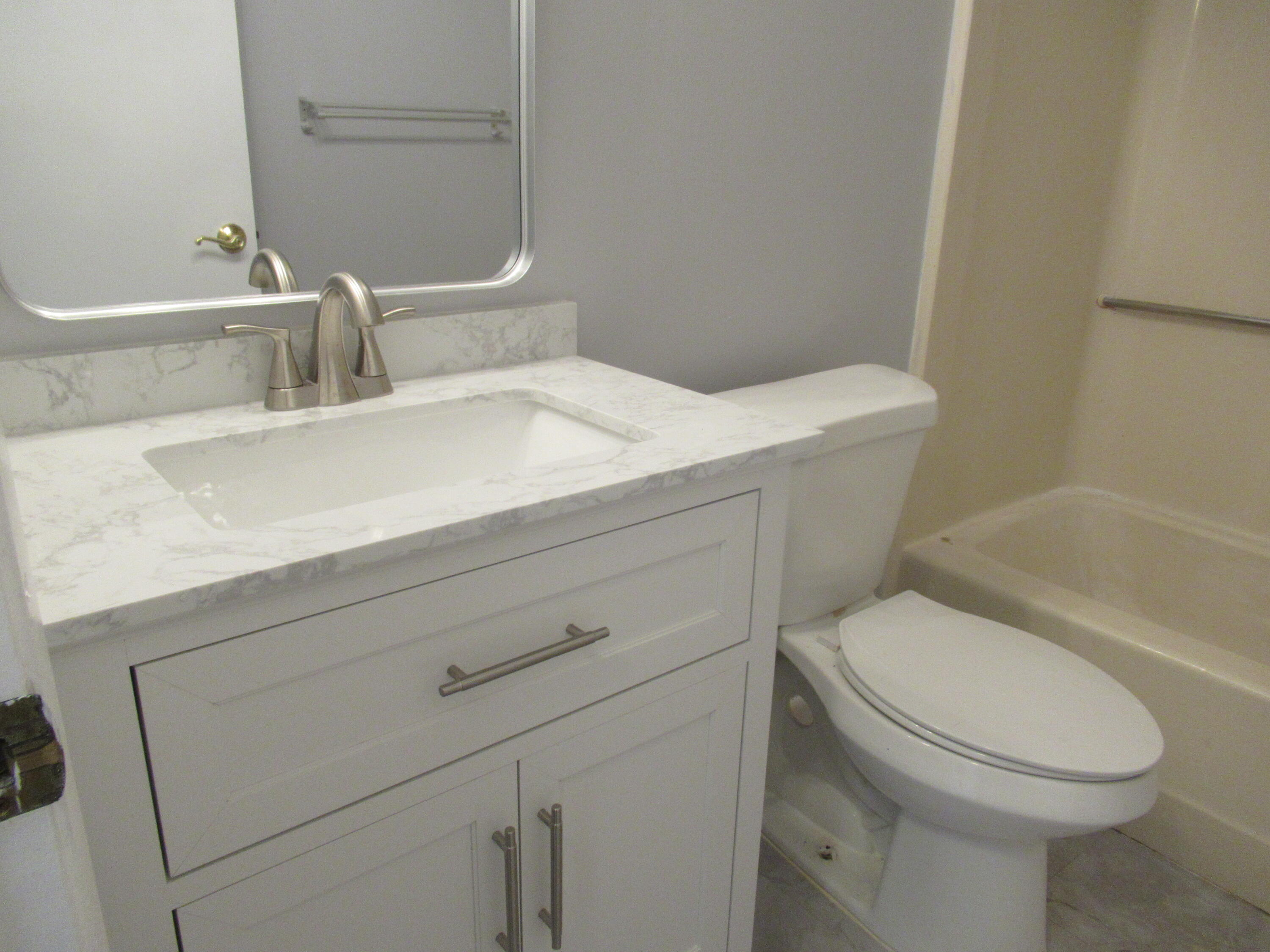 22088 Palms Way, Unit 202 Boca Raton, FL 33433 - Photo 10 of 31 10