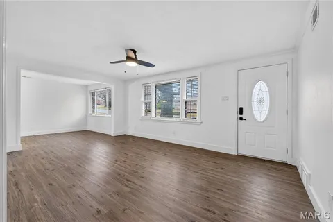 $239,900 | 1038 Leawood Drive, St. Louis, MO 63126