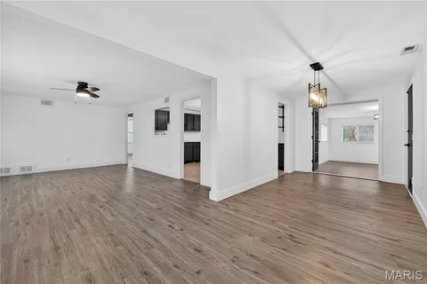 $239,900 | 1038 Leawood Drive, St. Louis, MO 63126