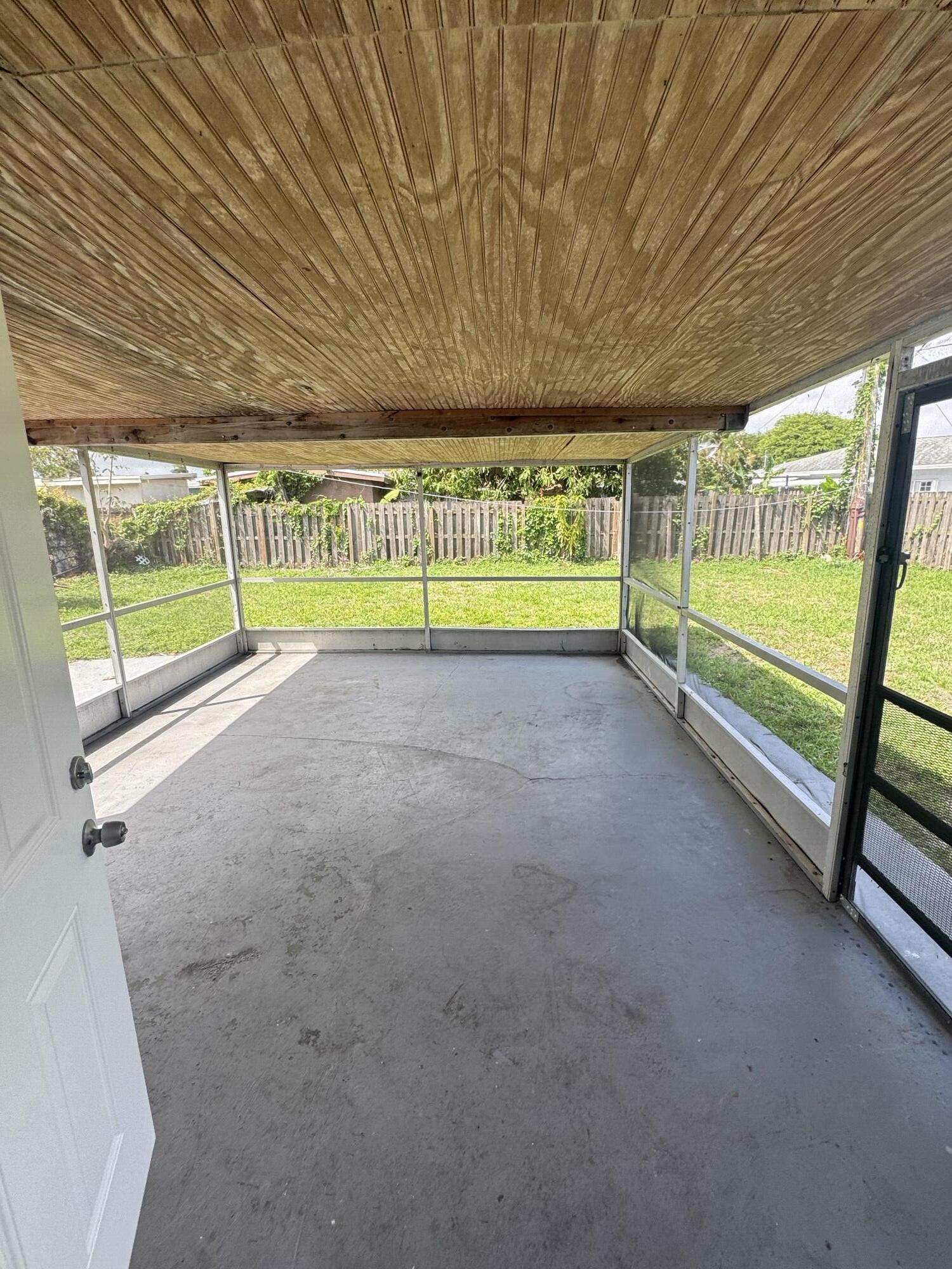 3829 Ocala Road Seminole Manor, FL 33462 - Photo 10 of 10 IMG_8504