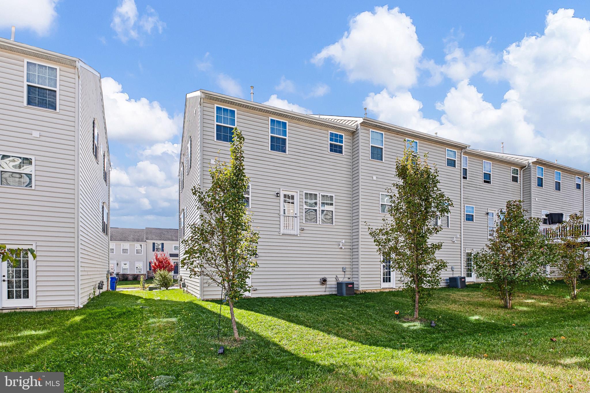 449 Smee Road Middletown, DE 19709 - Photo 30 of 31 a front view of house with yard