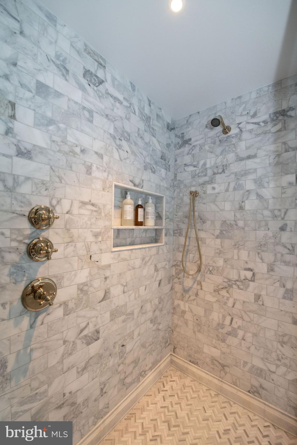 22 West Bells Mill Road Philadelphia, PA 19118 - Photo 30 of 49 Gallery Image 30