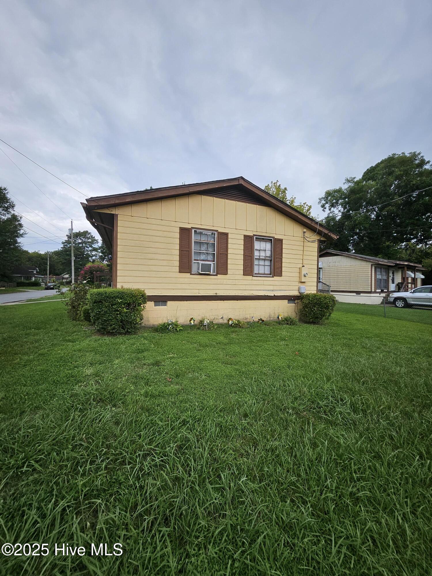 602 Factory Street Elizabeth City, NC 27909 - Photo 10 of 11 20250814_121557