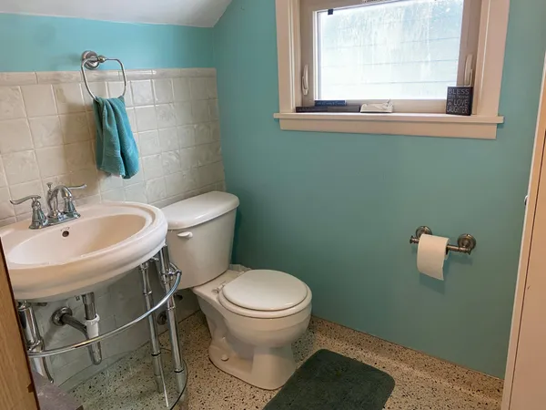 $224,000 | 204 South Dayton Avenue, Parkers Prairie, MN 56361