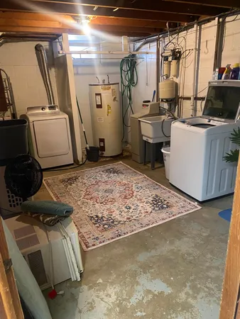 $224,000 | 204 South Dayton Avenue, Parkers Prairie, MN 56361
