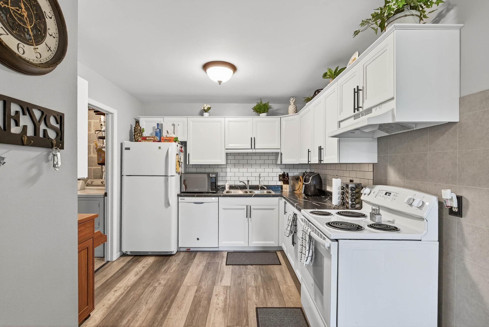 3567 156th Street West Rosemount, MN 55068 - Photo 13 of 25