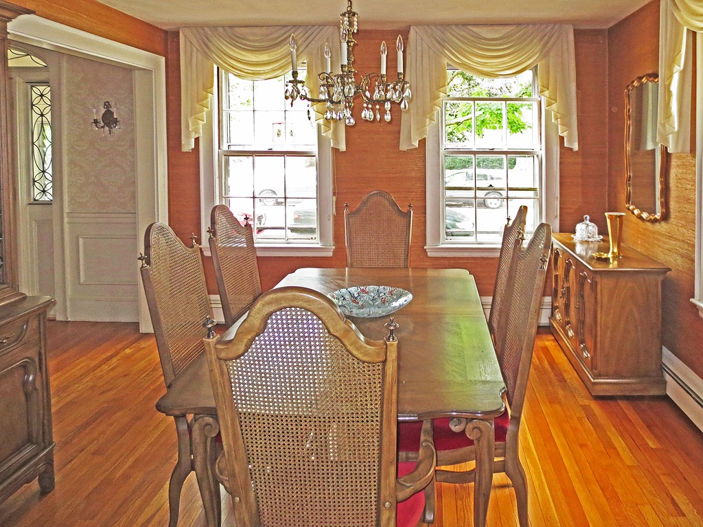 366 Payson Road Belmont, MA 02478 - Photo 5 of 28 Gallery Image 5