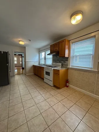 $2,700 | 41 Flynt Street, Unit 1F, Quincy, MA 02171