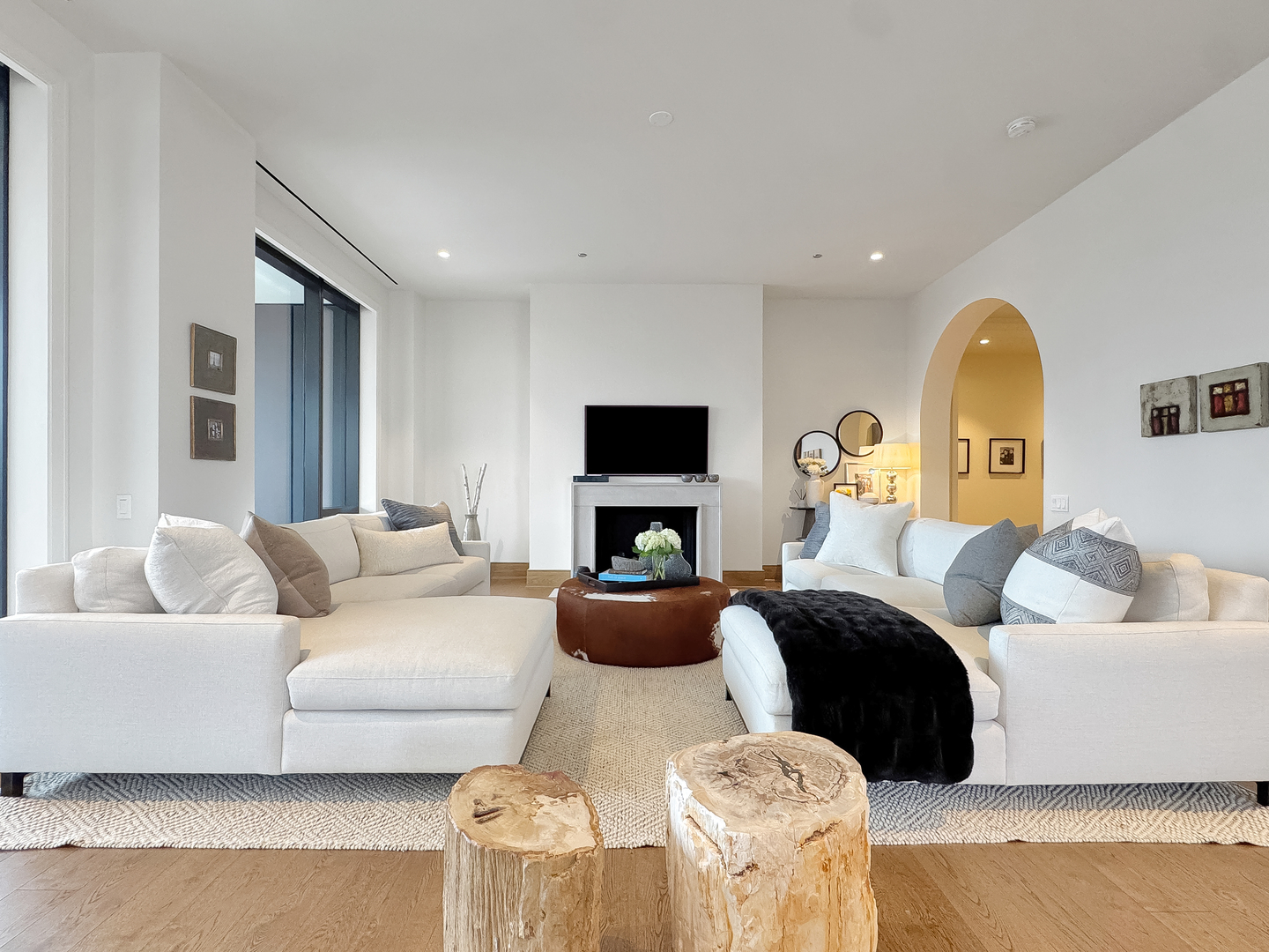 21 North May Street, Unit 802 Chicago, IL 60607 - Photo 6 of 50 a bedroom with furniture and a large window