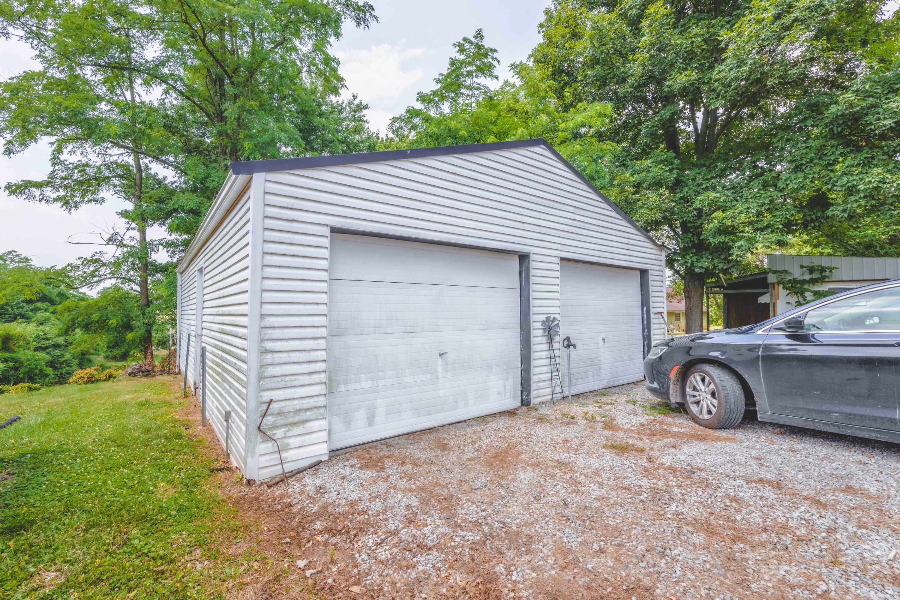 71 Stevenson Road Nancy, KY 42544 - Photo 8 of 51 008