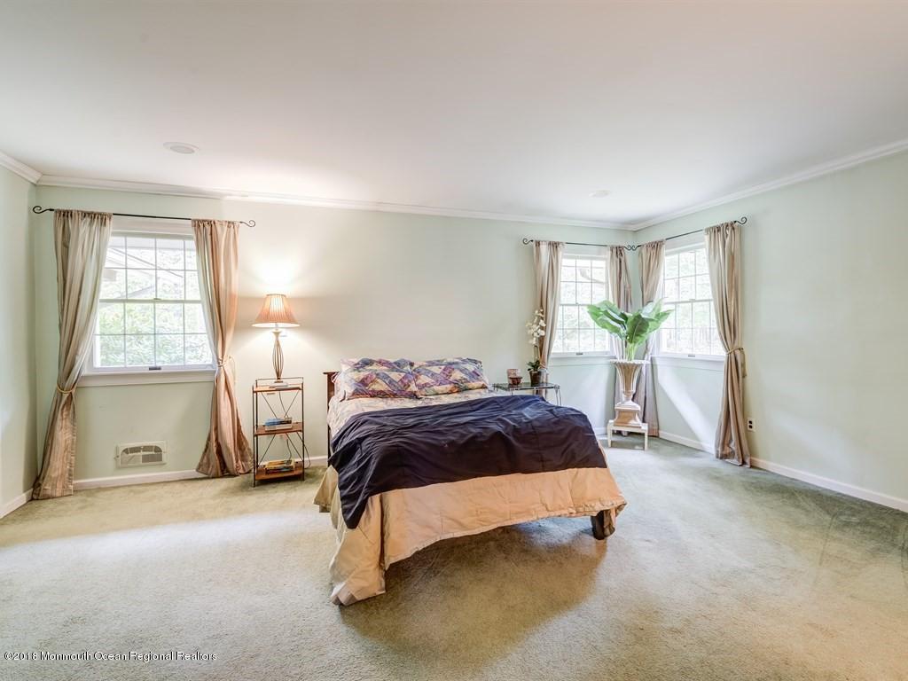 100 Manaqua Road Freehold, NJ 07728 - Photo 22 of 52 022_MASTER BEDROOM