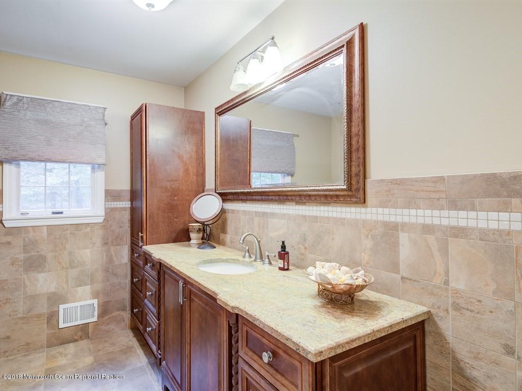 100 Manaqua Road Freehold, NJ 07728 - Photo 27 of 52 027_BATHROOM