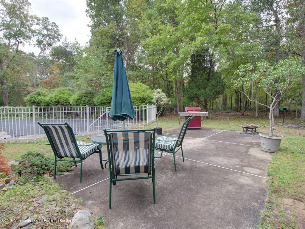100 Manaqua Road Freehold, NJ 07728 - Photo 31 of 52 031_PATIO