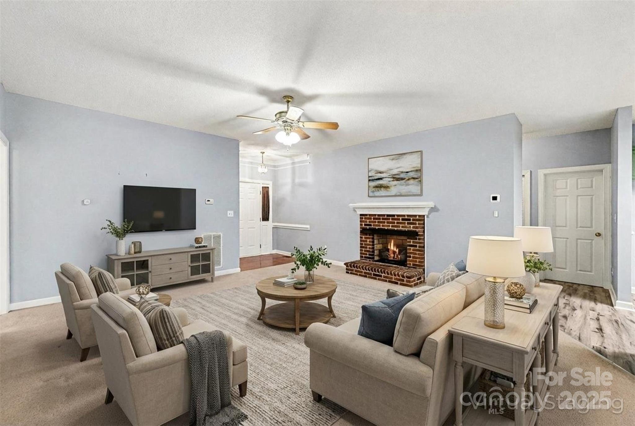 1915 Millbrook Lane Matthews, NC 28104 - Photo 6 of 33