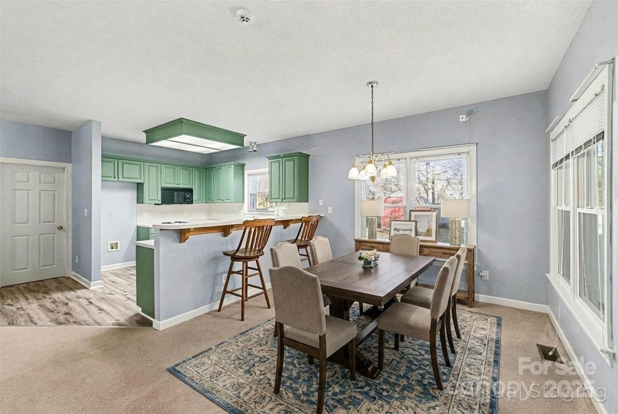 1915 Millbrook Lane Matthews, NC 28104 - Photo 9 of 33