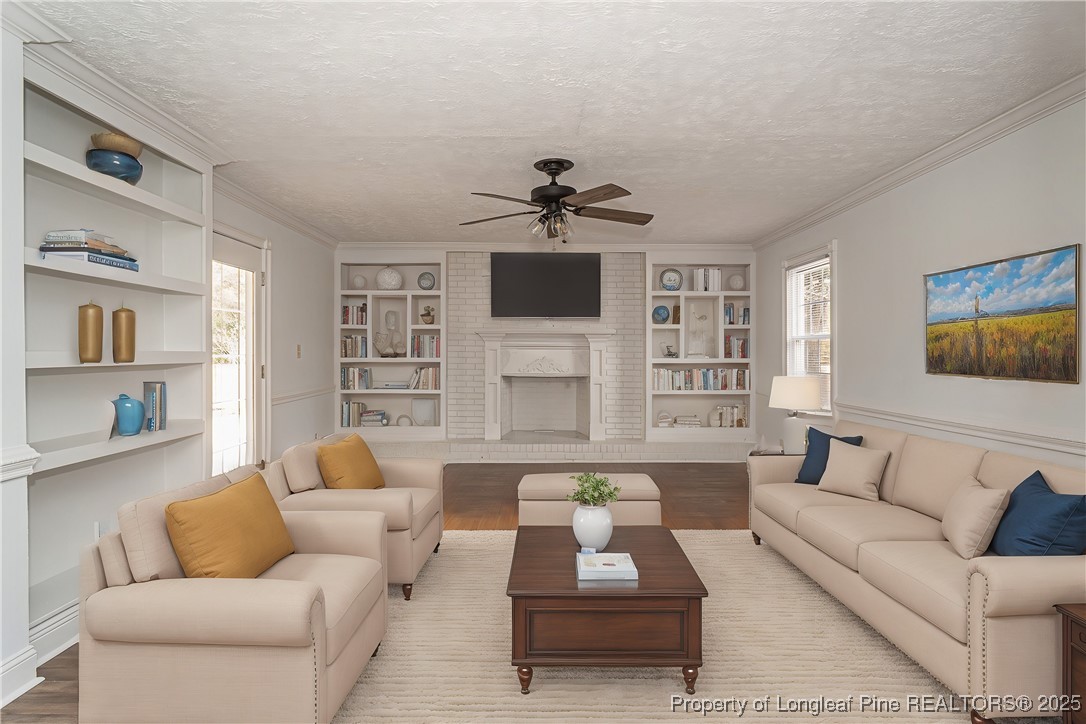 6628 Camden Road Fayetteville, NC 28306 - Photo 3 of 30