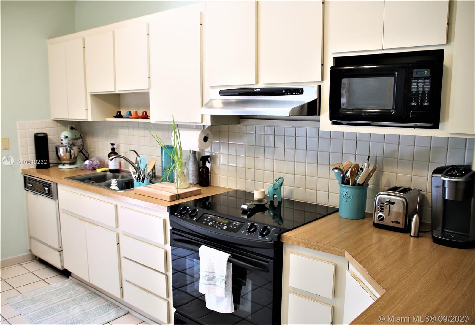 1831 Southwest 73rd Court Road Miami, FL 33155 - Photo 18 of 56 Gallery Image 18
