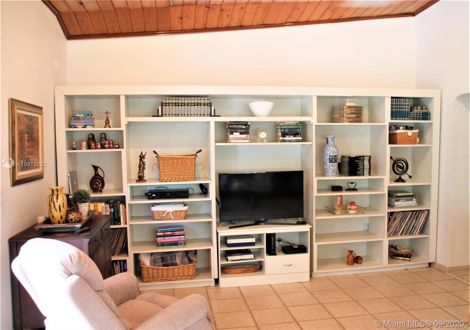 1831 Southwest 73rd Court Road Miami, FL 33155 - Photo 21 of 56 Gallery Image 21