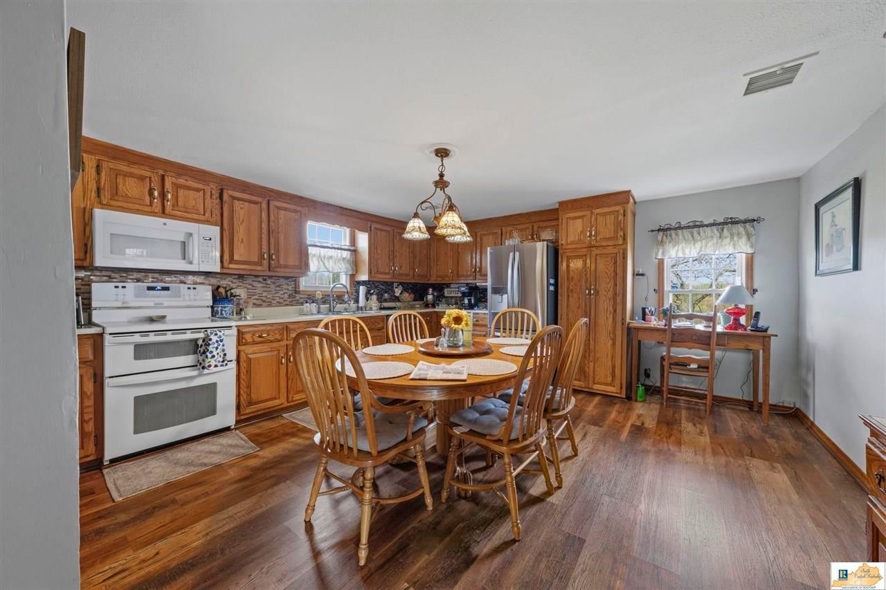 4004 Randolph Road Edmonton, KY 42129 - Photo 13 of 32 Gallery Image 13
