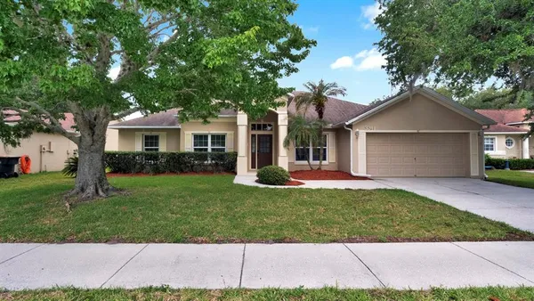 $415,000 | 3241 Sawgrass Creek Circle, St. Cloud, FL 34772