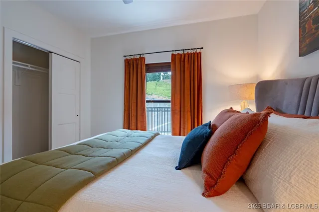 $549,900 | 4925 Robins Circle, Unit 1A, Osage Beach, MO 65065