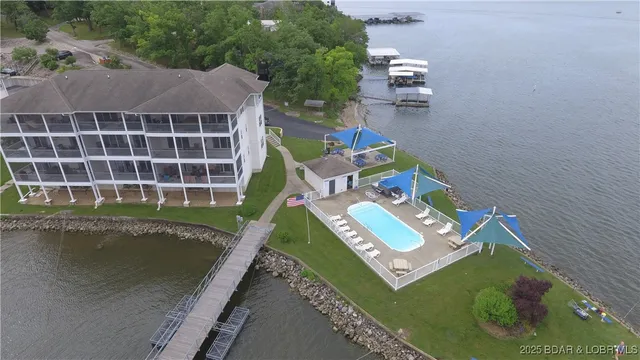 $549,900 | 4925 Robins Circle, Unit 1A, Osage Beach, MO 65065