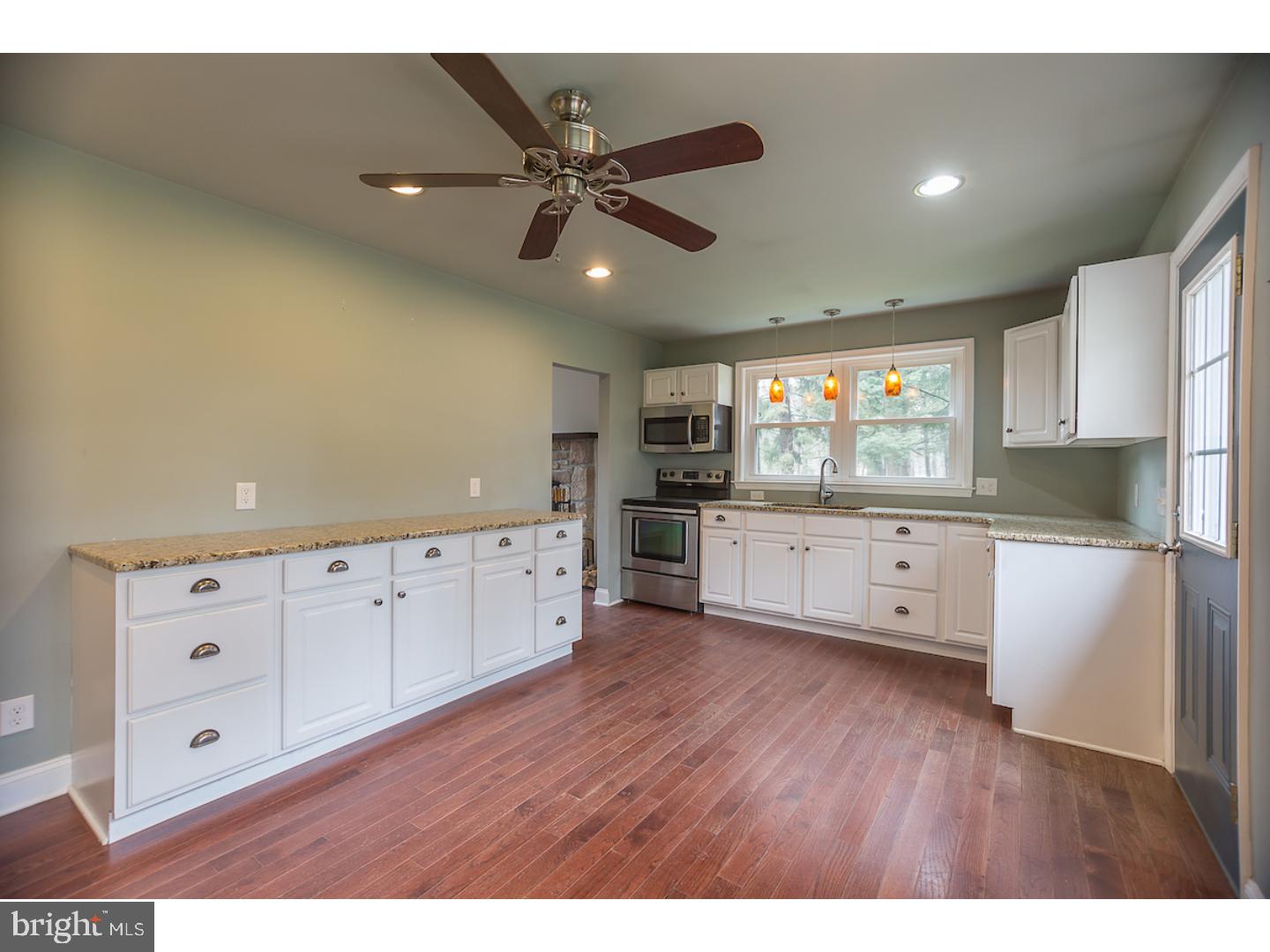 291 Hurley Road Coatesville, PA 19320 - Photo 8 of 25 Kitchen