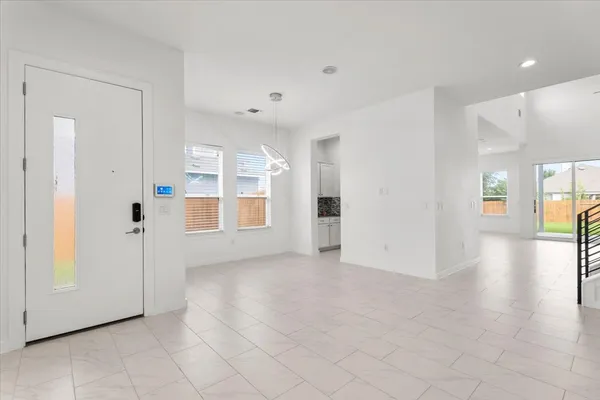 $3,300 | 7201 Garnet Mill Lane, Austin, TX 78744