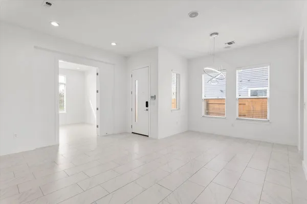 $3,300 | 7201 Garnet Mill Lane, Austin, TX 78744