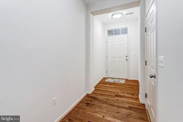 $500,000 | 1575 Renate Drive, Woodbridge, VA 22192