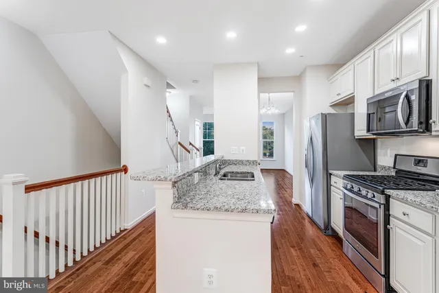 $500,000 | 1575 Renate Drive, Woodbridge, VA 22192