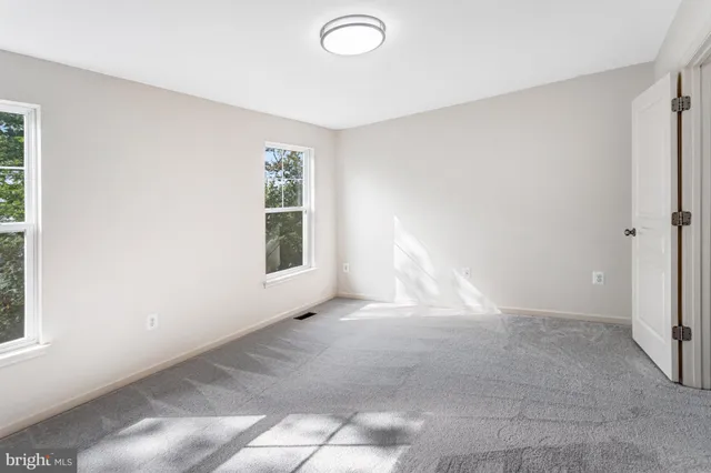 $500,000 | 1575 Renate Drive, Woodbridge, VA 22192