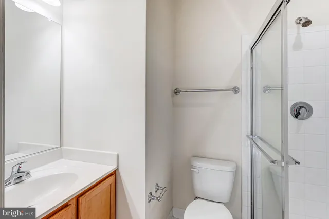 $500,000 | 1575 Renate Drive, Woodbridge, VA 22192