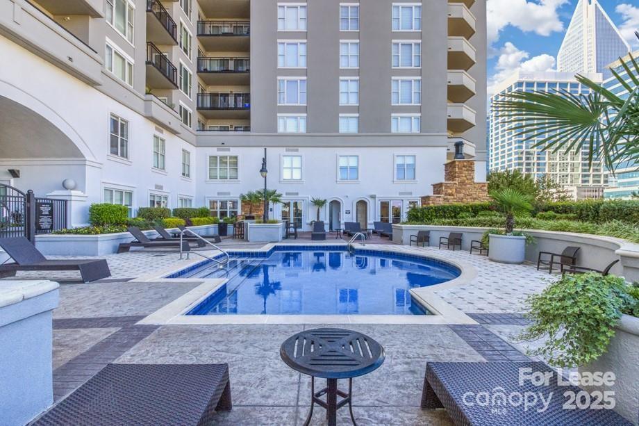 909 Camden Grandview Road, Unit D1 Charlotte, NC 28202 - Photo 7 of 20