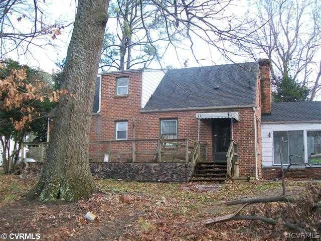 21406 Rutledge Avenue Petersburg, VA 23803 - Photo 8 of 8 Exterior Back - rear view