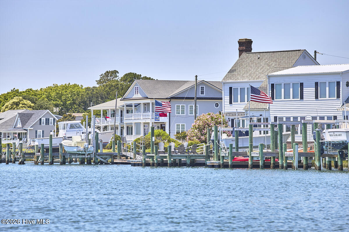 125 Front Street Beaufort, NC 28516 - Photo 54 of 60